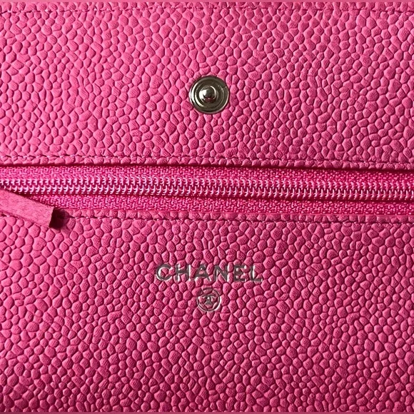 Chanel Iridescent Caviar Quilted Wallet on Chain WOC Pink - Picture 7 of 8